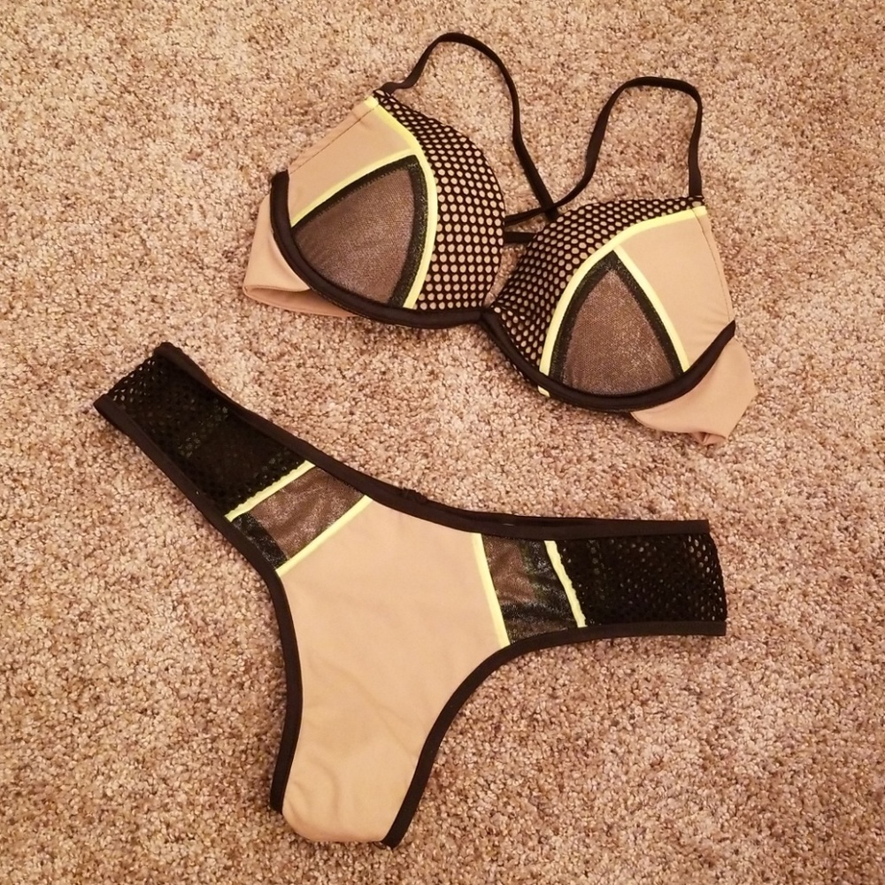 Beach Bunny Bikini